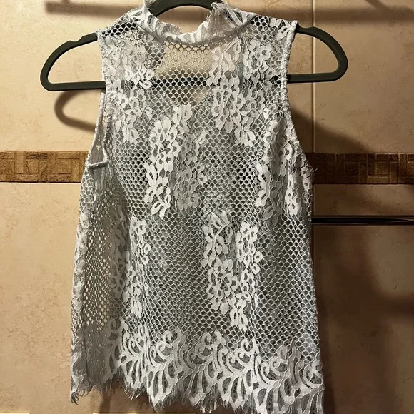 Topshop Turquoise size 4 crochet top - Picture 1 of 4